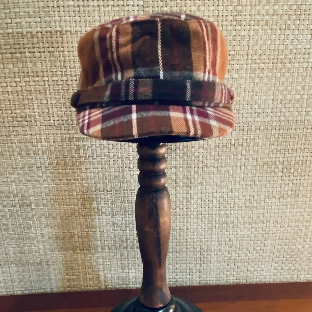 🌟HP🌟NWOT Brown Plaid Newsboy Cap by D&Y OSFM - Picture 2 of 10